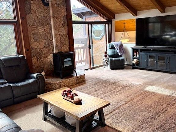 5th image of 697-385 Gold Run Rd