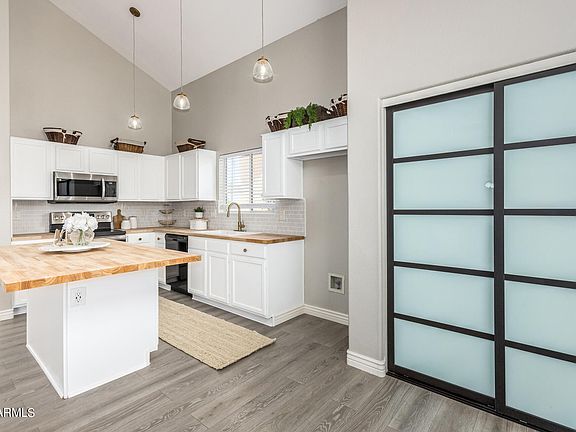 4th image of 8622 W LAS PALMARITAS Drive