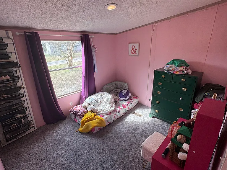 15868 Holiday Pkwy — Photo 15