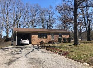 76 Andys Pl, Estill Springs, TN 37330