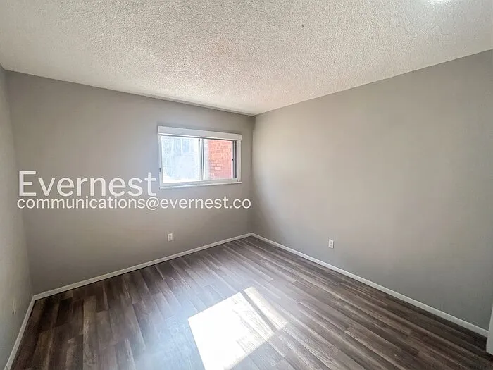 935 Saturn Dr #106 — Photo 12