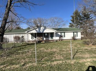 401 Hillcrest Rd, Manchester, TN 37355