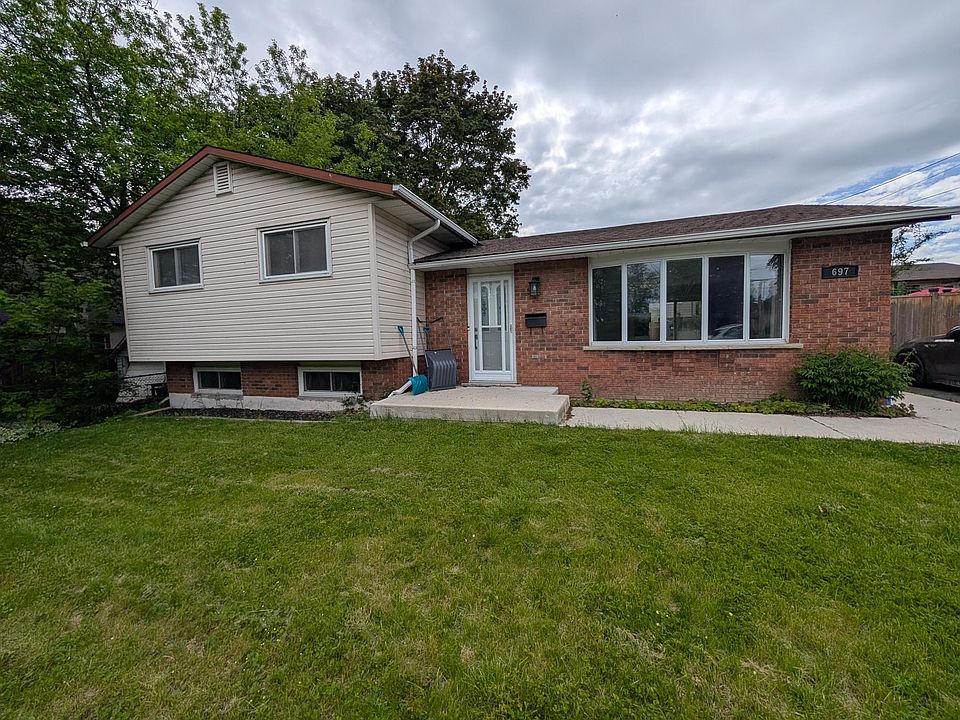 1st image of 697 Collins Bay Rd