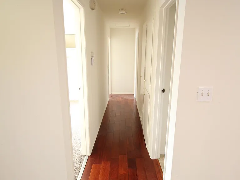 5574 Camber Dr — Photo 11