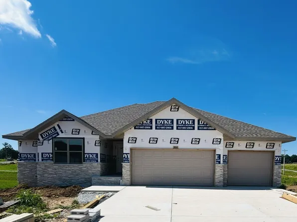 924 S Deerfield Court, Nixa, MO 65714