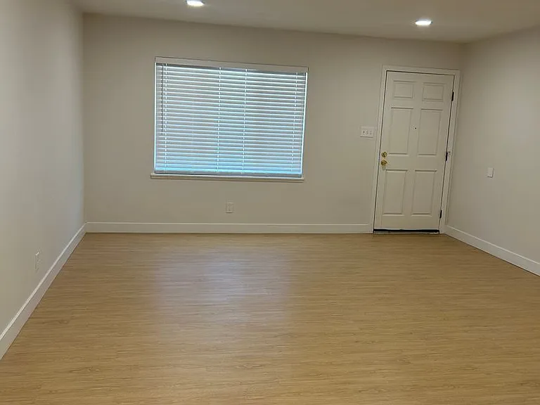 439 K St — Photo 13