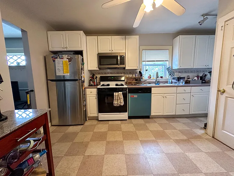80 Magoun Ave #1 — Photo 1