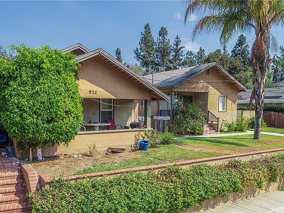 2nd image of 972 Cypress Ave