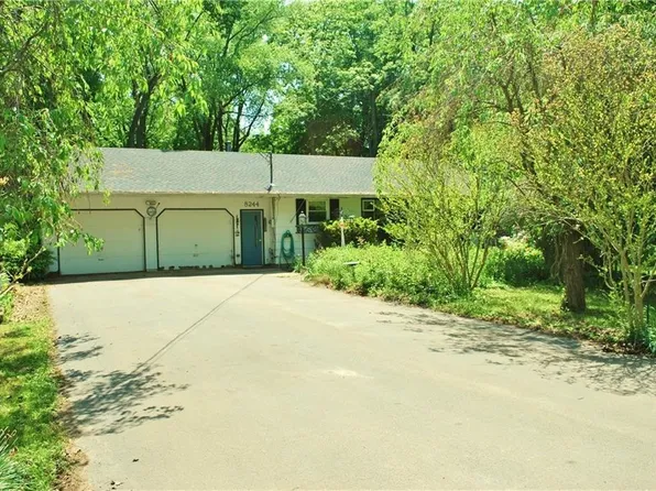 8244 Lake St, Sodus Pt, NY 14555