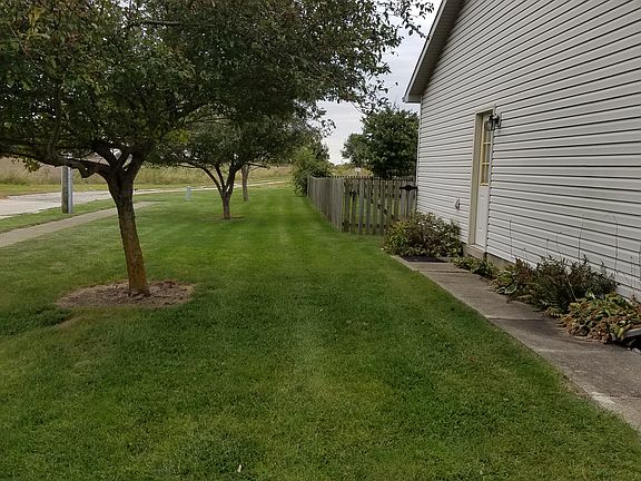 2nd image of 2701 Essex Ave