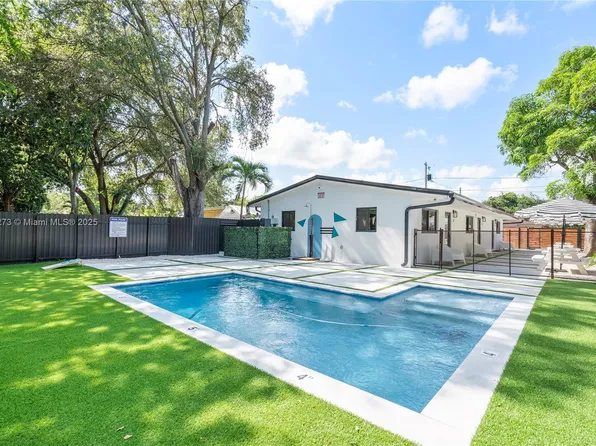 256 NW 57th St, Miami, FL 33127