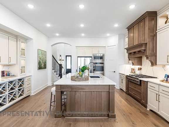 5th image of 7151 Rustic Forest Dr