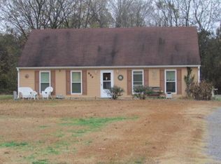 899 Confederate Ridge Rd, Lake Cormorant, MS 38641