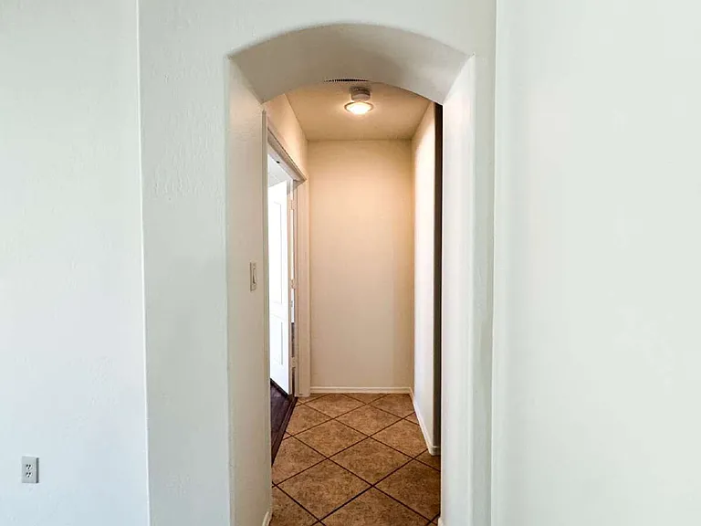 4788 W 27th Pl — Photo 3