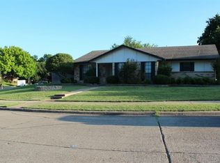 4918 Willowhaven Cir, Garland, TX 75043