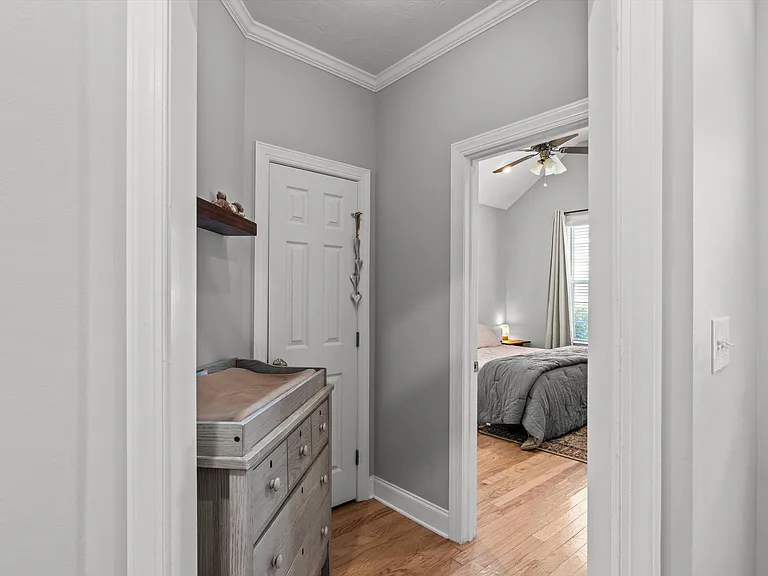 726 Bonnie Oaks Ln — Photo 11