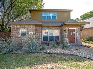 2400 Pecan Grove Ct, Irving, TX 75060