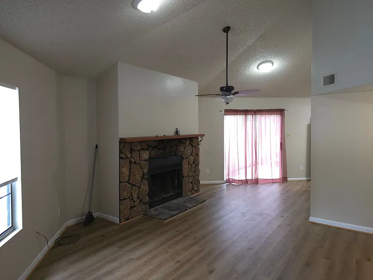 812-2 Shady Heights Rd — Photo 12