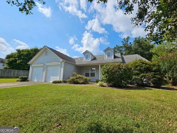 8310 River Hill Commons Dr, Ball Ground, GA 30107