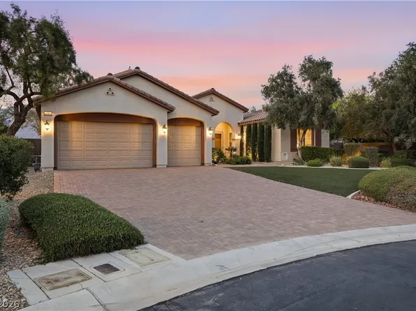 8484 Illusionary Magic Cir, Las Vegas, NV 89131