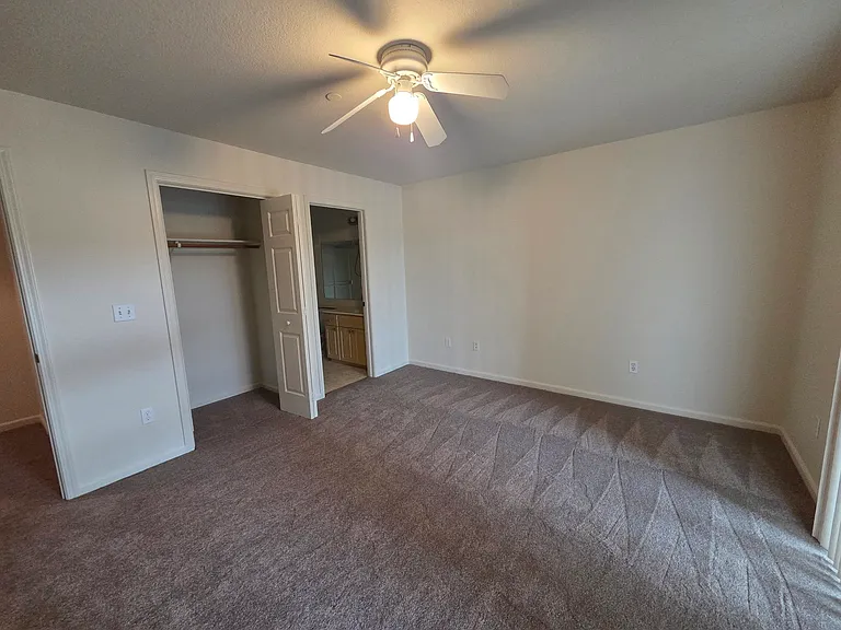 252 Lansing Way — Photo 16