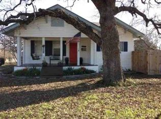 312 E Frederick St, Riesel, TX 76682
