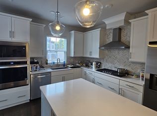 2506 Astaire Ct, Atlanta, GA 30318