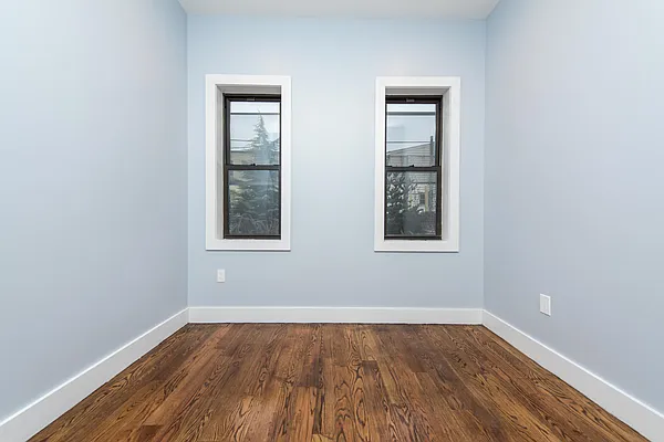 Rented by Nooklyn NYC LLC | media 12