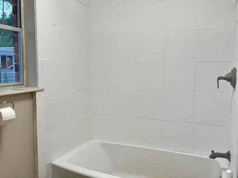 22141 Walnut Dr #1 — Photo 2