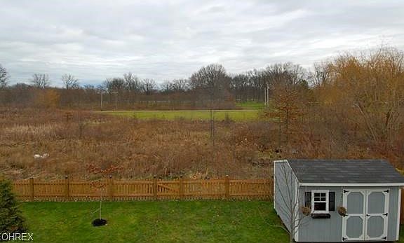 4th image of 1541 Peach Dr