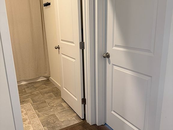 4th image of 4407 Lone Oak Trl NE