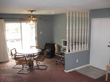 4th image of 4347 Chateau De Ville Dr APT D