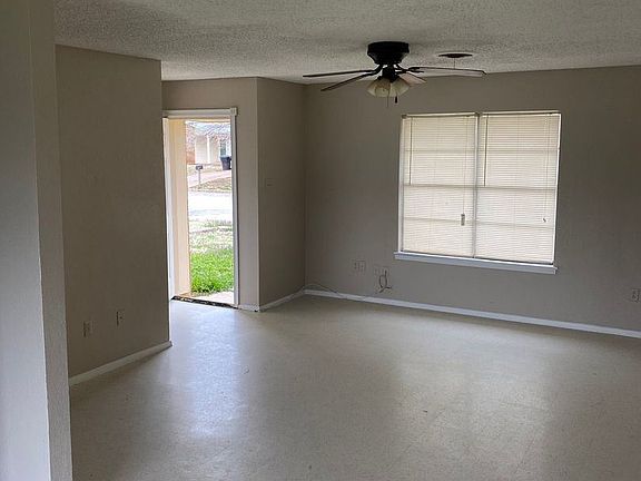 2nd image of 5242 Shenandoah Dr