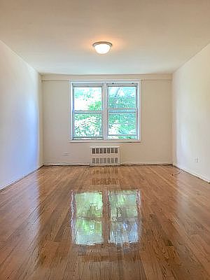 2nd image of 189-14 Crocheron Ave #314B