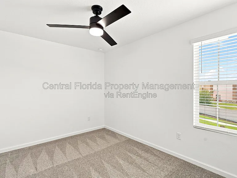 865 Spring Palms Loop #1 — Photo 23