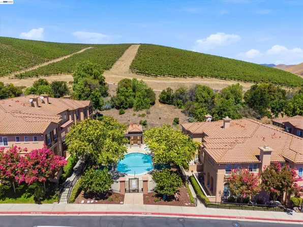 24 Meritage Cmn #1403, Livermore, CA 94551