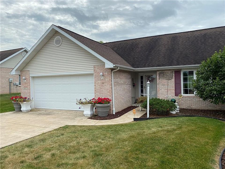 1st image of 612 Rockway Pl