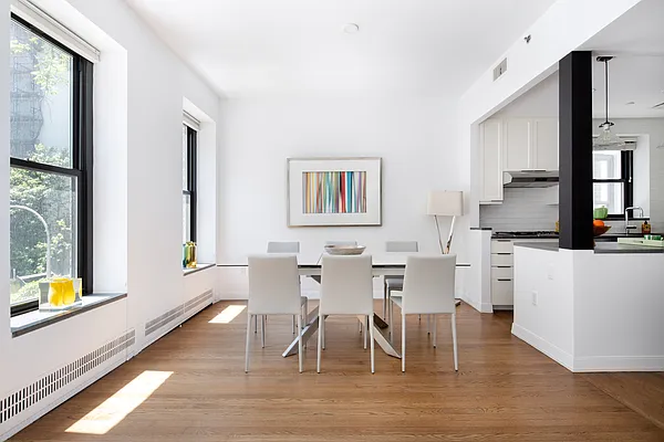 Sold by Sotheby's International Realty | media 5