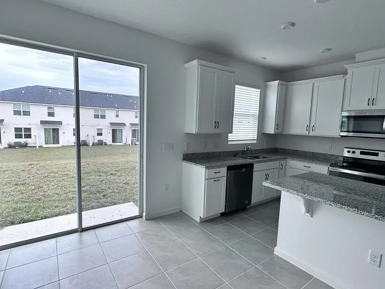 1167 Boardwalk Pl — Photo 14