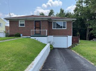 114 Pershing Ave, Beckley, WV 25801