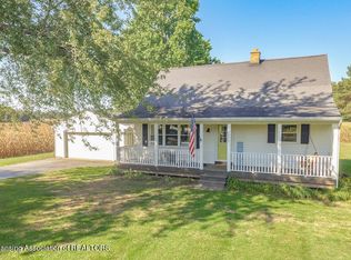 3653 E Round Lake Rd, Dewitt, MI 48820