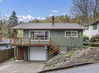 963 SE Glenn St, Roseburg, OR