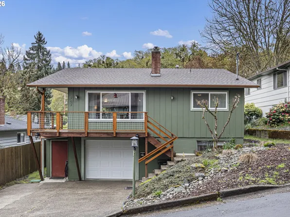 963 SE Glenn St, Roseburg, OR 97470