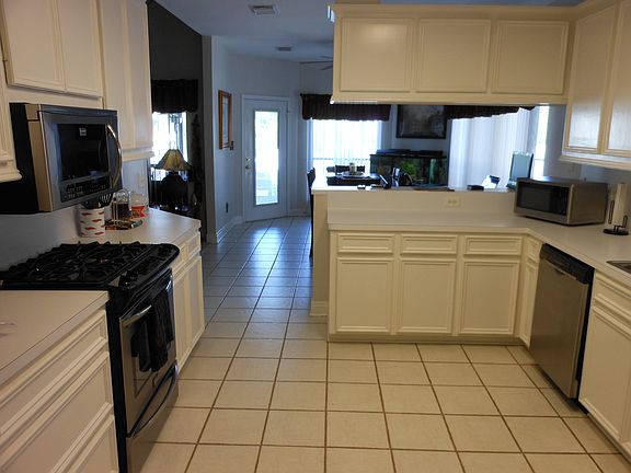 2nd image of 9921 Twin Shores Dr
