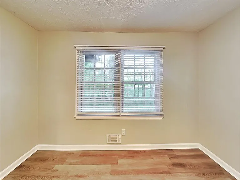 4790 Matterhorn Dr — Photo 11