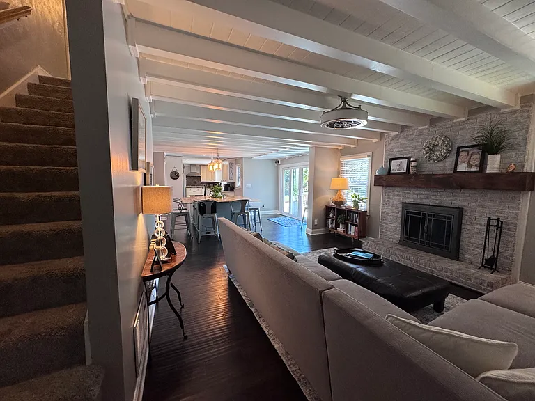 1436 Sir Richard Rd — Photo 8