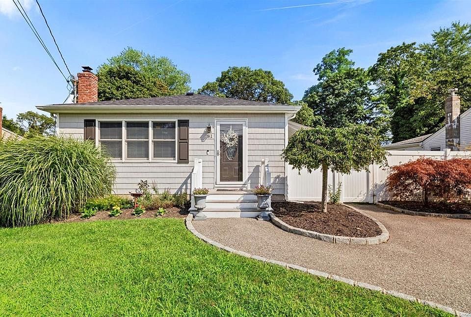 1st image of 81 Miramar Avenue