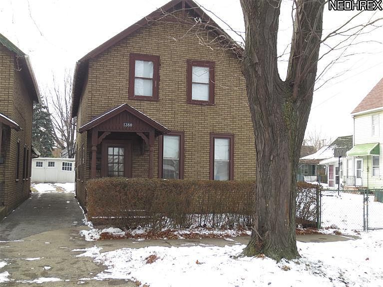 2nd image of 1380 E 43rd St