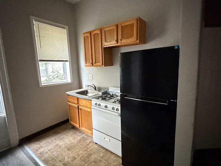 1528 N 18th St #2-R — Photo 5