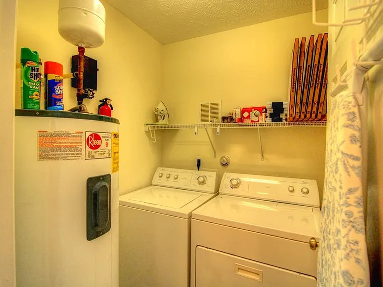 1708 S Anderson Blvd — Photo 16